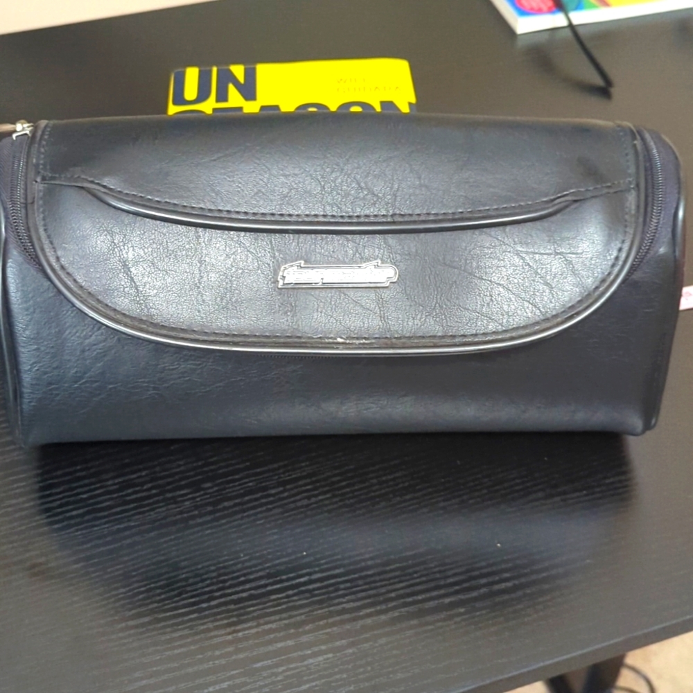 Motorcycle tool bag with rain cover